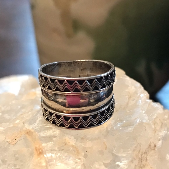 Vintage 90’s Sterling Silver Chunky Ring Size 5 3/4 - Picture 8 of 14